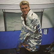 Спасательное майларовое одеяло 130×210 мм покрывало из фольги, новое, всего 50 г Kiev